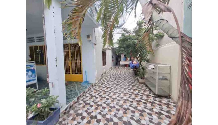 Bán Nhà Gấp Sổ Hồng Riêng 275m2_8x35m Full Thổ Cư Tỉnh Lộ 43 Bình Chiểu Thủ Đức Chỉ 5,5 tỷ.